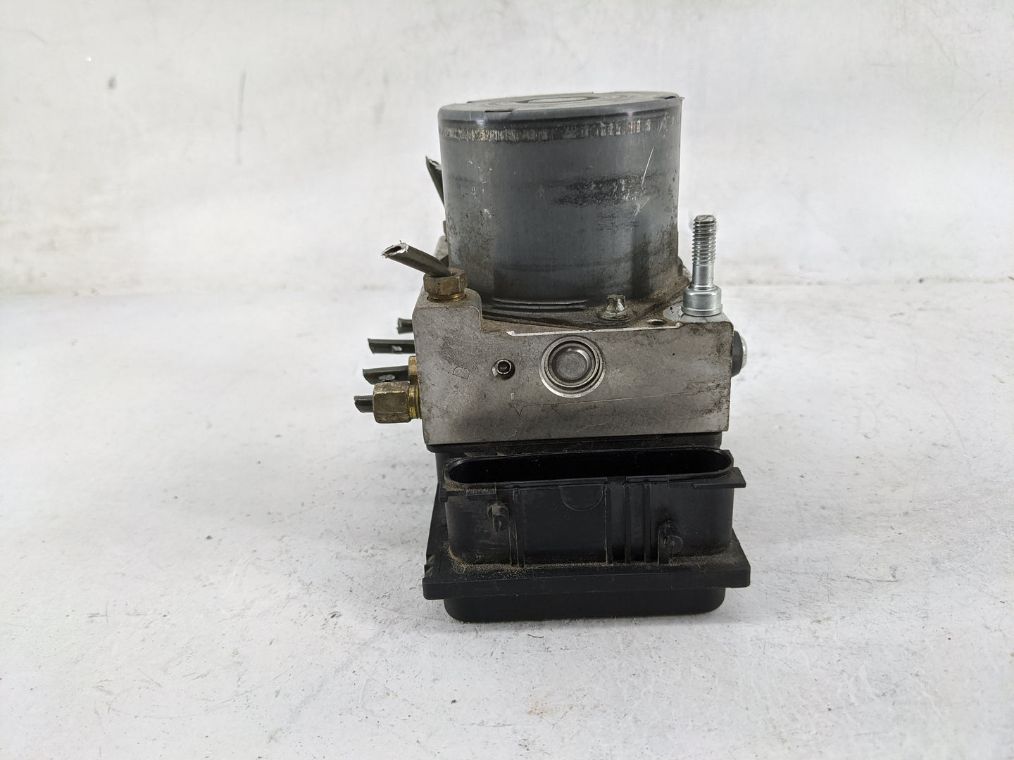 2008-2010 Nissan Altima ABS Pump Control Module Replacement P/N:0265231800 4766OJA100, 0265800557 Fits Fits 2008 2009 2010 O