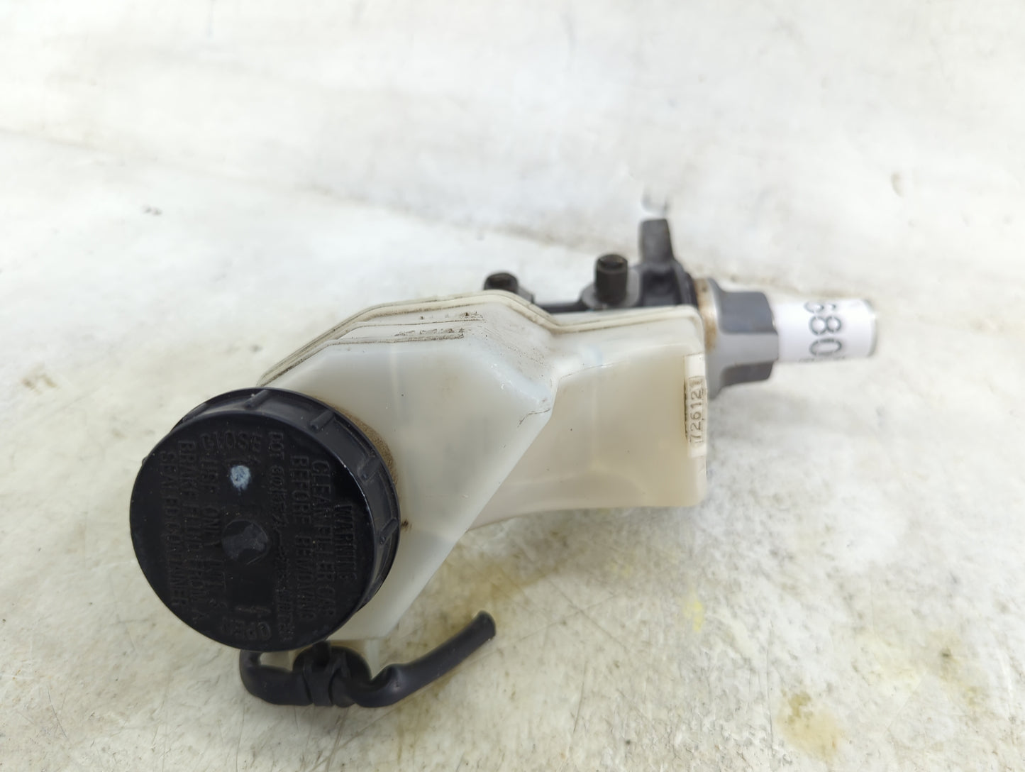 2007-2013 Nissan Altima Brake Master Cylinder 1496680 - Oemusedautoparts1.com