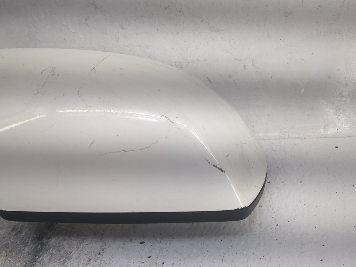 2007-2012 Nissan Altima Passenger Side View Mirror - Right Door Mirror OEM Used - Oemusedautoparts1.com