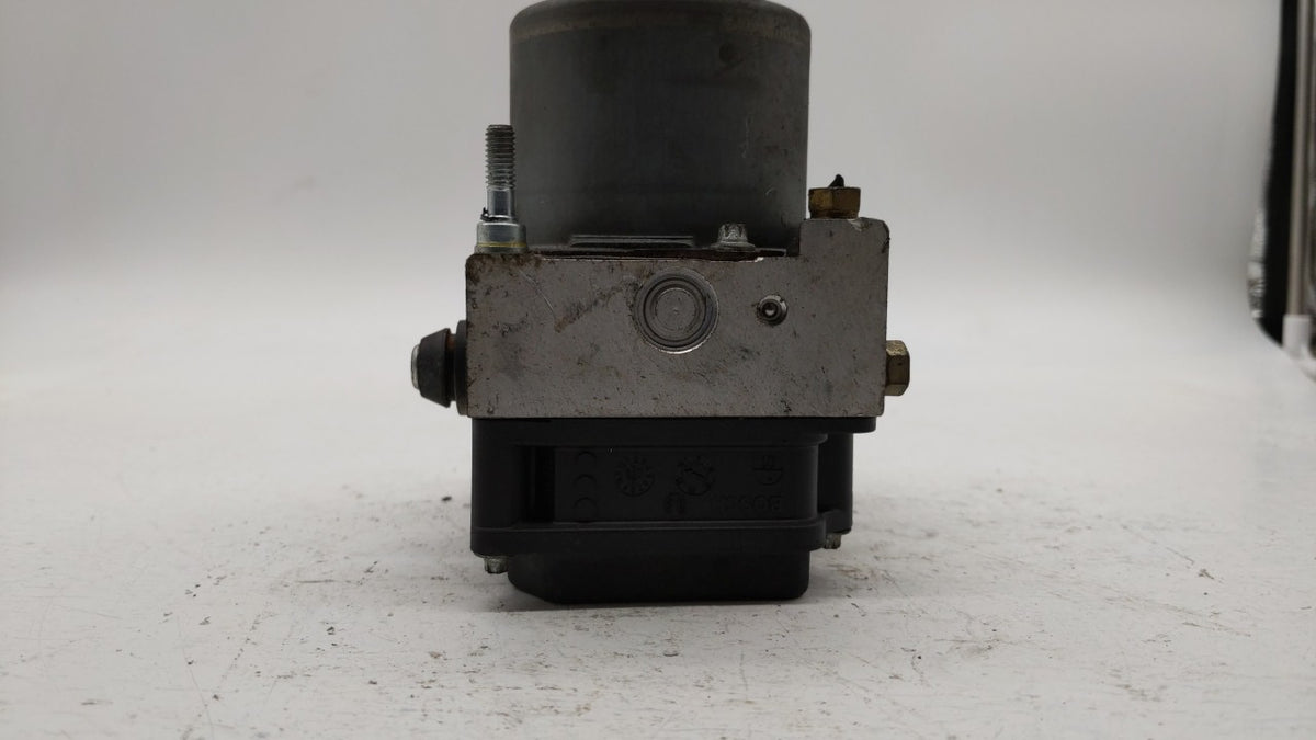 2008-2009 Nissan Altima ABS Pump Control Module Replacement P/N:47660 1B10A 47660 JB10A Fits Fits 2008 2009 OEM Used Auto Pa