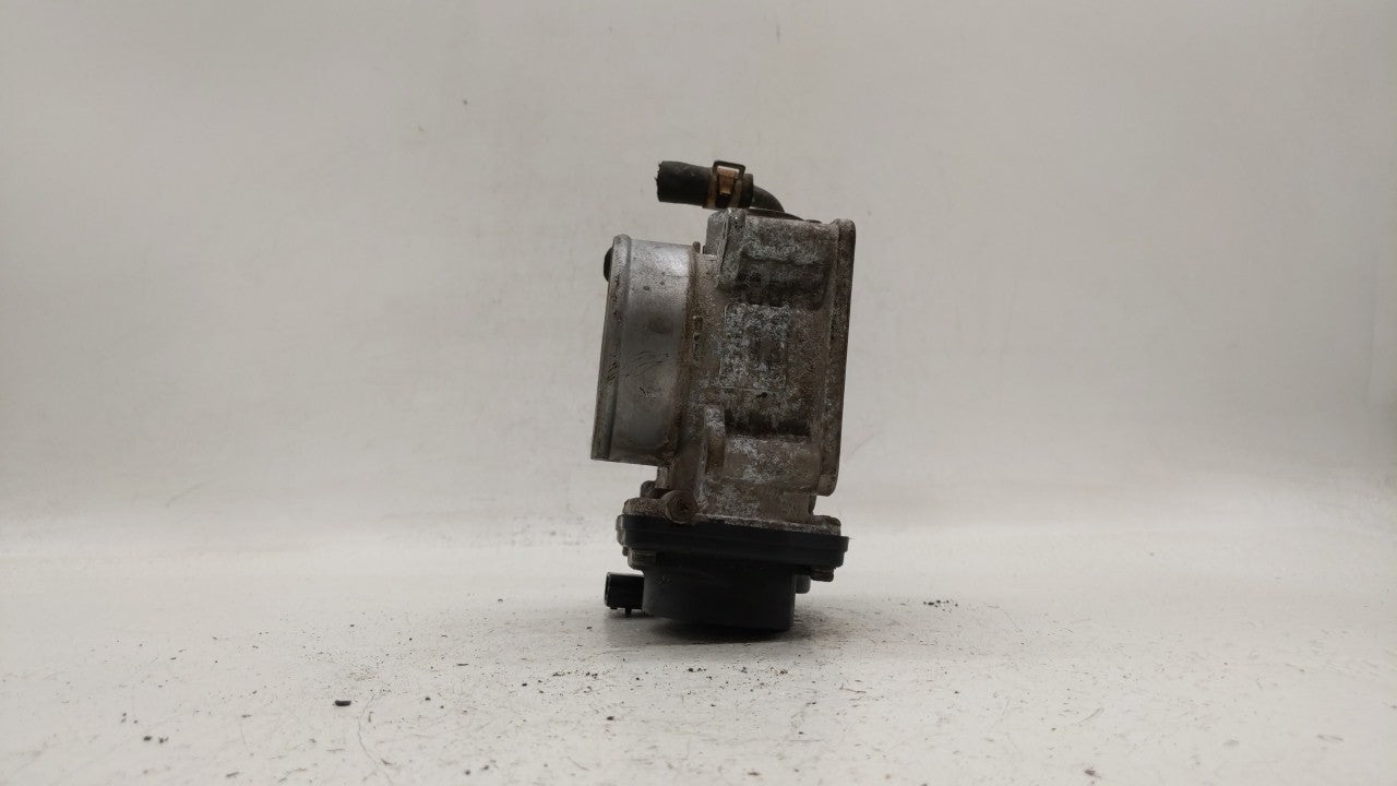 2007-2013 Nissan Altima Throttle Body P/N:RME60-15 Fits Fits 2007 2008 2009 2010 2011 2012 2013 OEM Used Auto Parts - Oemuse