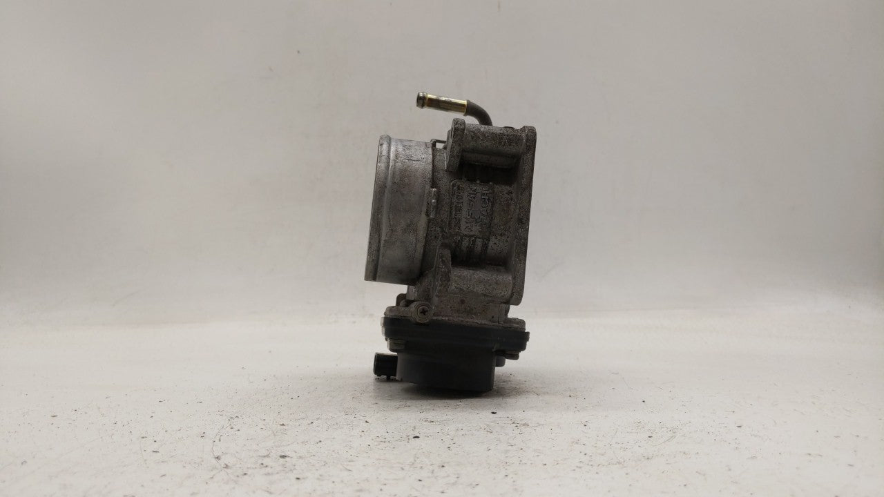 2007-2013 Nissan Altima Throttle Body P/N:RME60-15 Fits Fits 2007 2008 2009 2010 2011 2012 2013 OEM Used Auto Parts - Oemuse