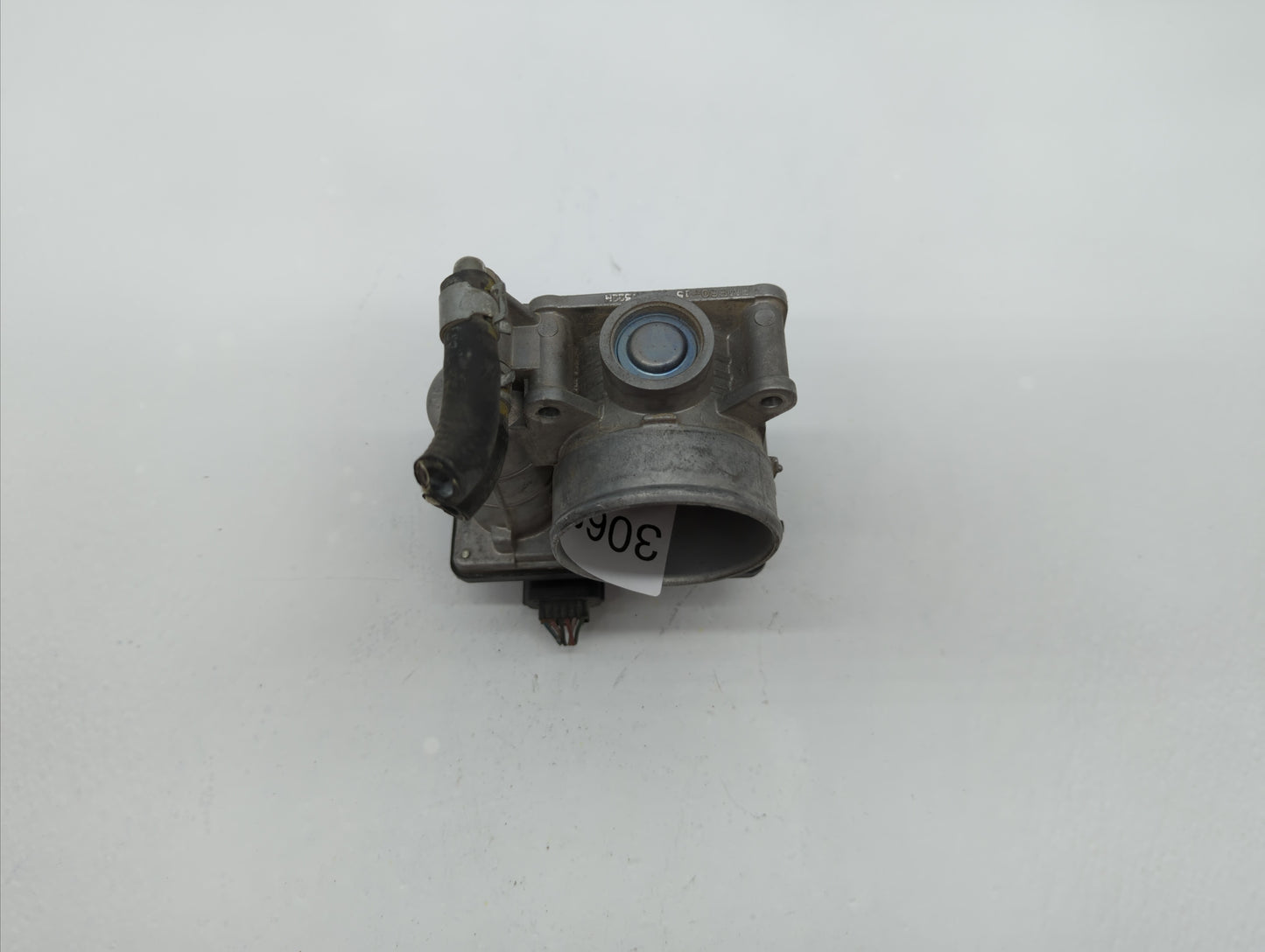 2007-2013 Nissan Altima Throttle Body P/N:526-01 RME60-15 Fits Fits 2007 2008 2009 2010 2011 2012 2013 OEM Used Auto Parts -