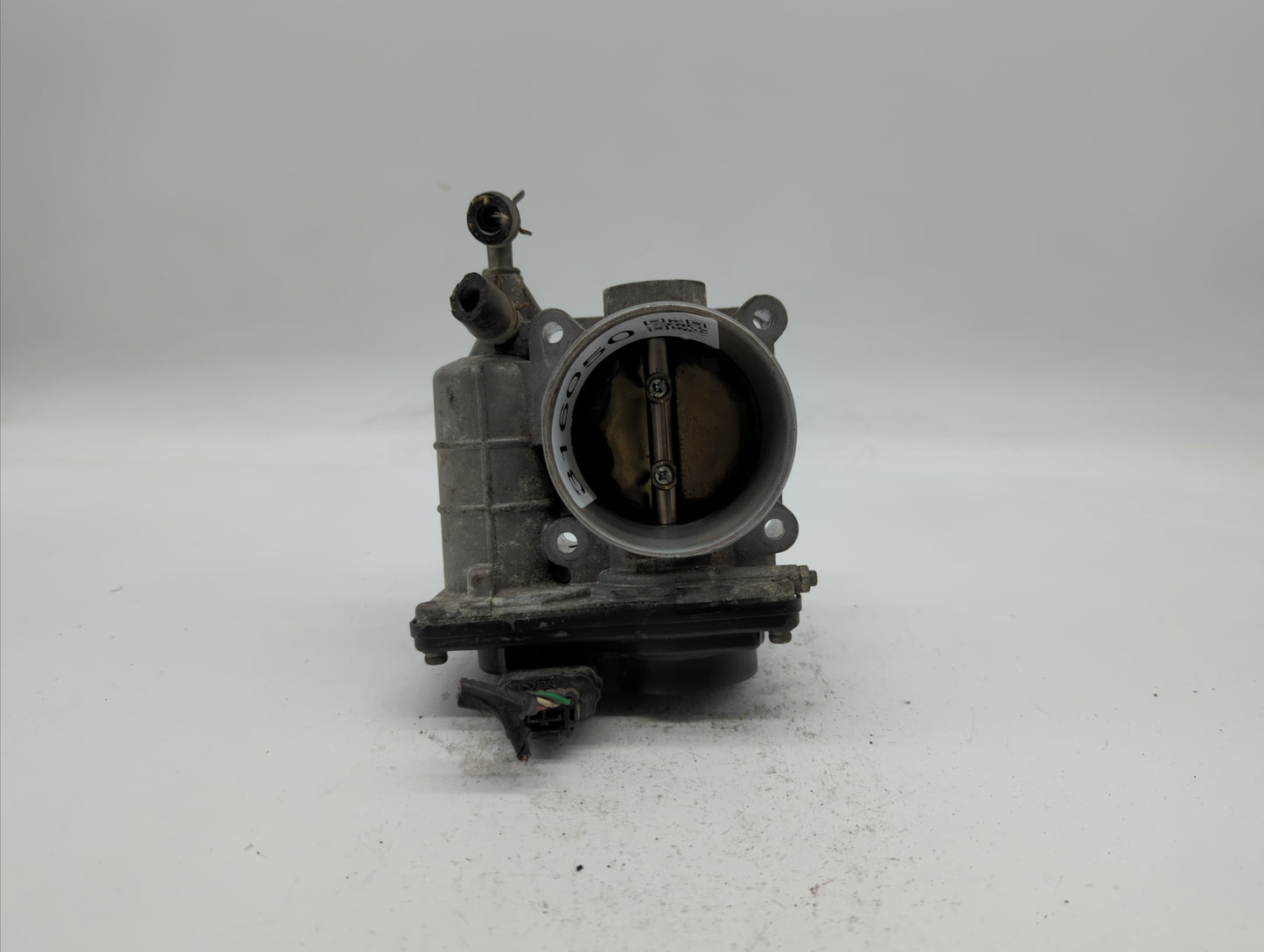 2007-2013 Nissan Altima Throttle Body P/N:526-01 RME60-15 Fits Fits 2007 2008 2009 2010 2011 2012 2013 OEM Used Auto Parts -