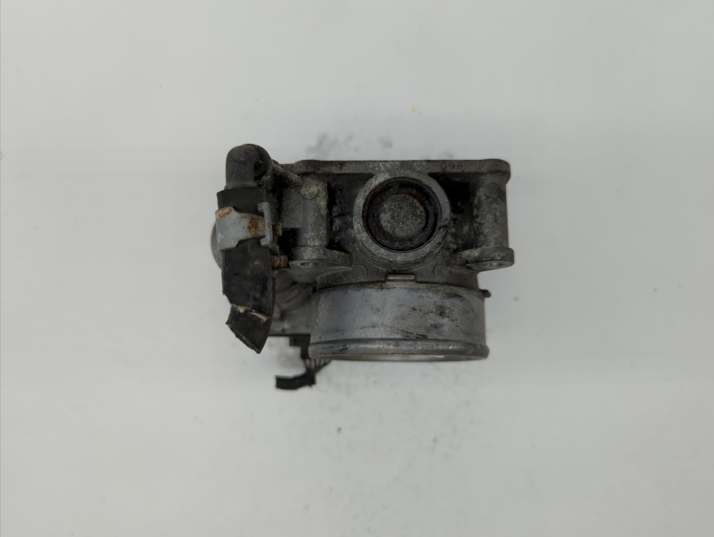 2007-2013 Nissan Altima Throttle Body P/N:526-01 RME60-15 Fits Fits 2007 2008 2009 2010 2011 2012 2013 OEM Used Auto Parts -