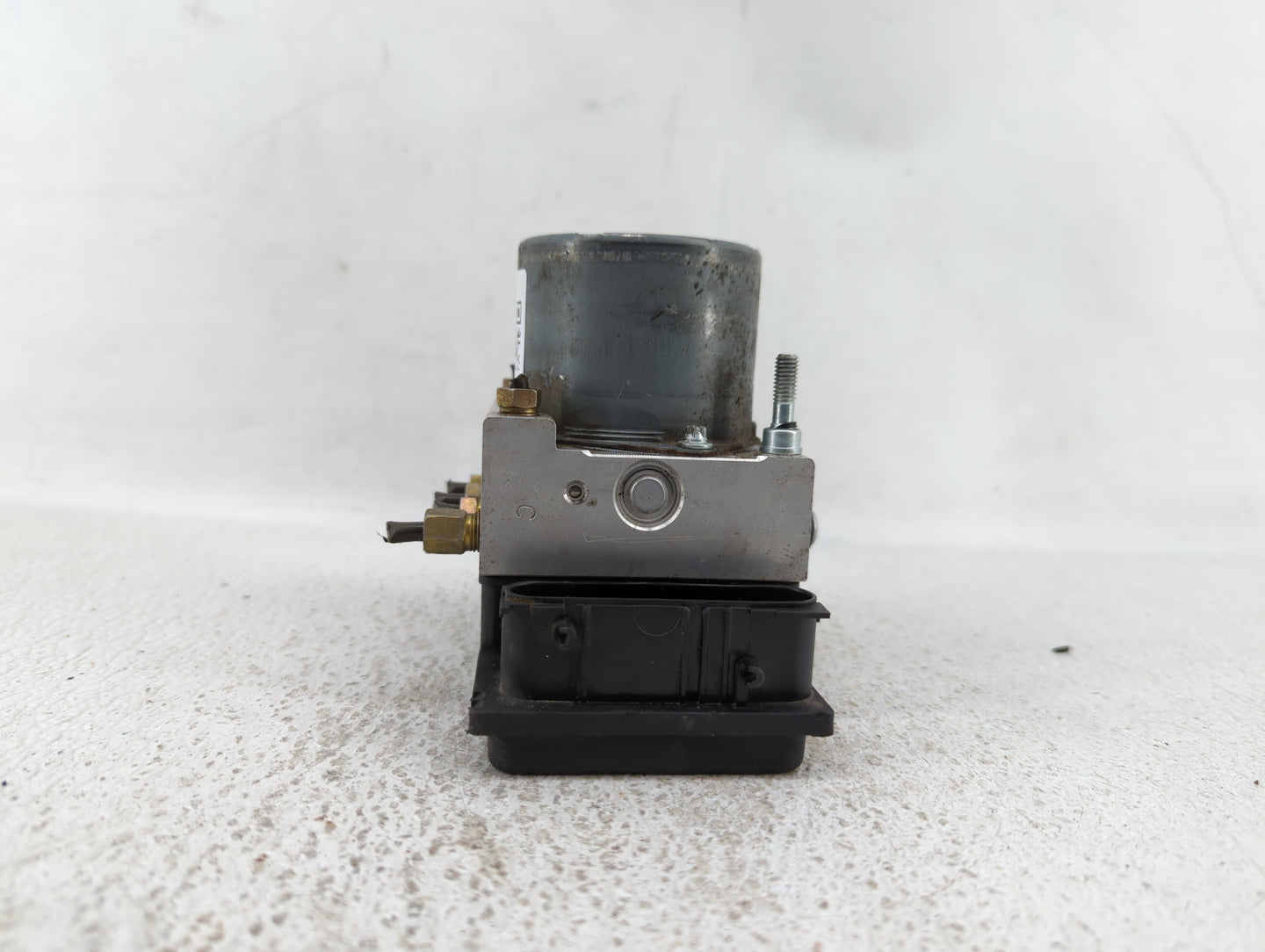 2008-2009 Nissan Altima ABS Pump Control Module Replacement P/N:47660 1B10A 47660 JB10A Fits Fits 2008 2009 OEM Used Auto Pa