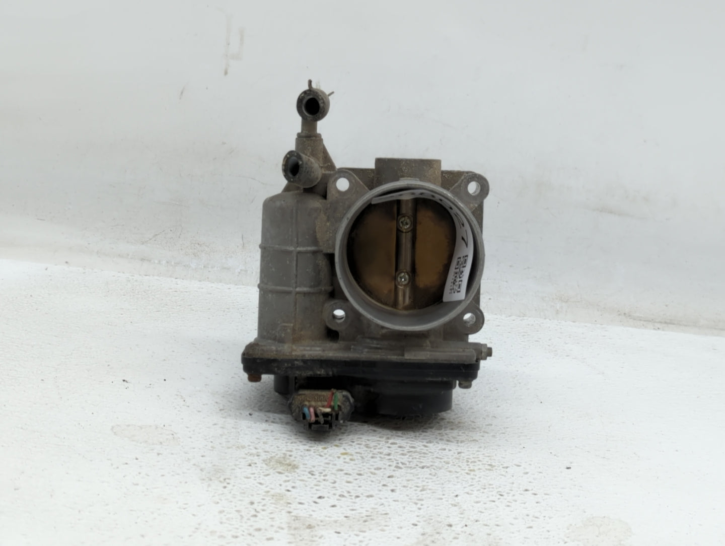 2007-2013 Nissan Altima Throttle Body P/N:526-01 RME60-15 Fits Fits 2007 2008 2009 2010 2011 2012 2013 OEM Used Auto Parts -