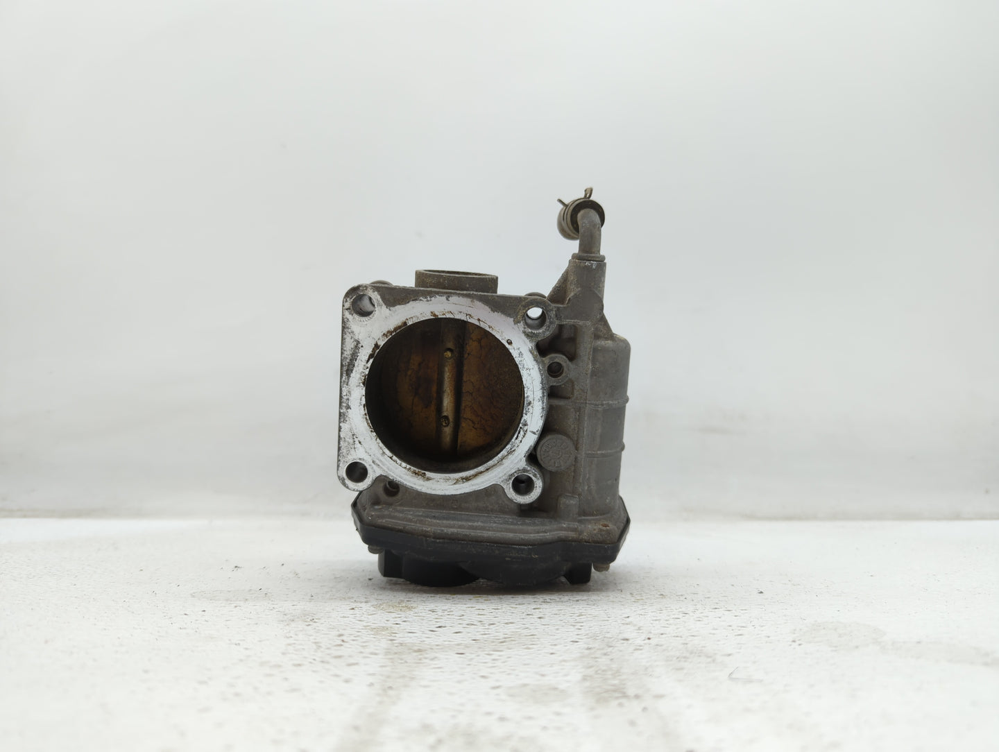 2007-2013 Nissan Altima Throttle Body P/N:526-01 RME60-15 Fits Fits 2007 2008 2009 2010 2011 2012 2013 OEM Used Auto Parts -