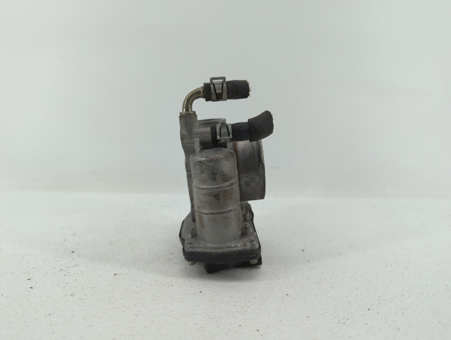2007-2013 Nissan Altima Throttle Body P/N:526-01 RME60-15 Fits Fits 2007 2008 2009 2010 2011 2012 2013 OEM Used Auto Parts -