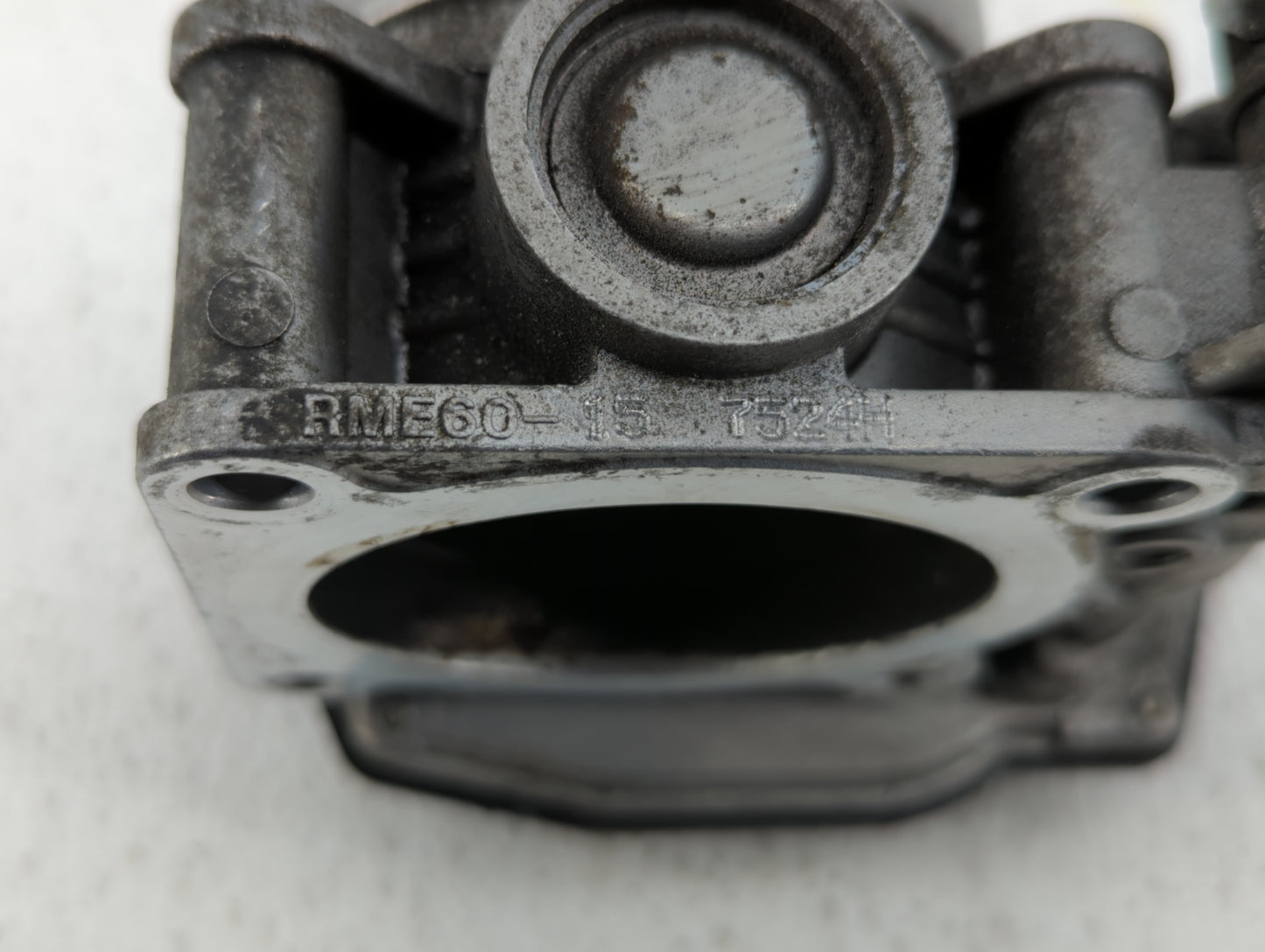 2007-2013 Nissan Altima Throttle Body P/N:RME60-15 RME60-13, 526-01 Fits Fits 2007 2008 2009 2010 2011 2012 2013 OEM Used Au