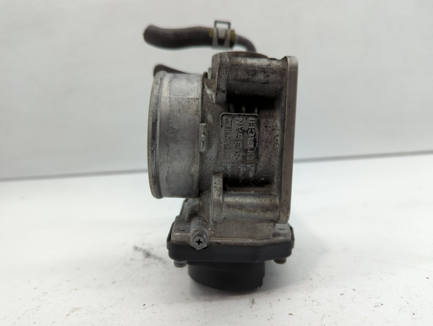 2007-2013 Nissan Altima Throttle Body P/N:G 8206 1 526-01 Fits Fits 2007 2008 2009 2010 2011 2012 2013 OEM Used Auto Parts -