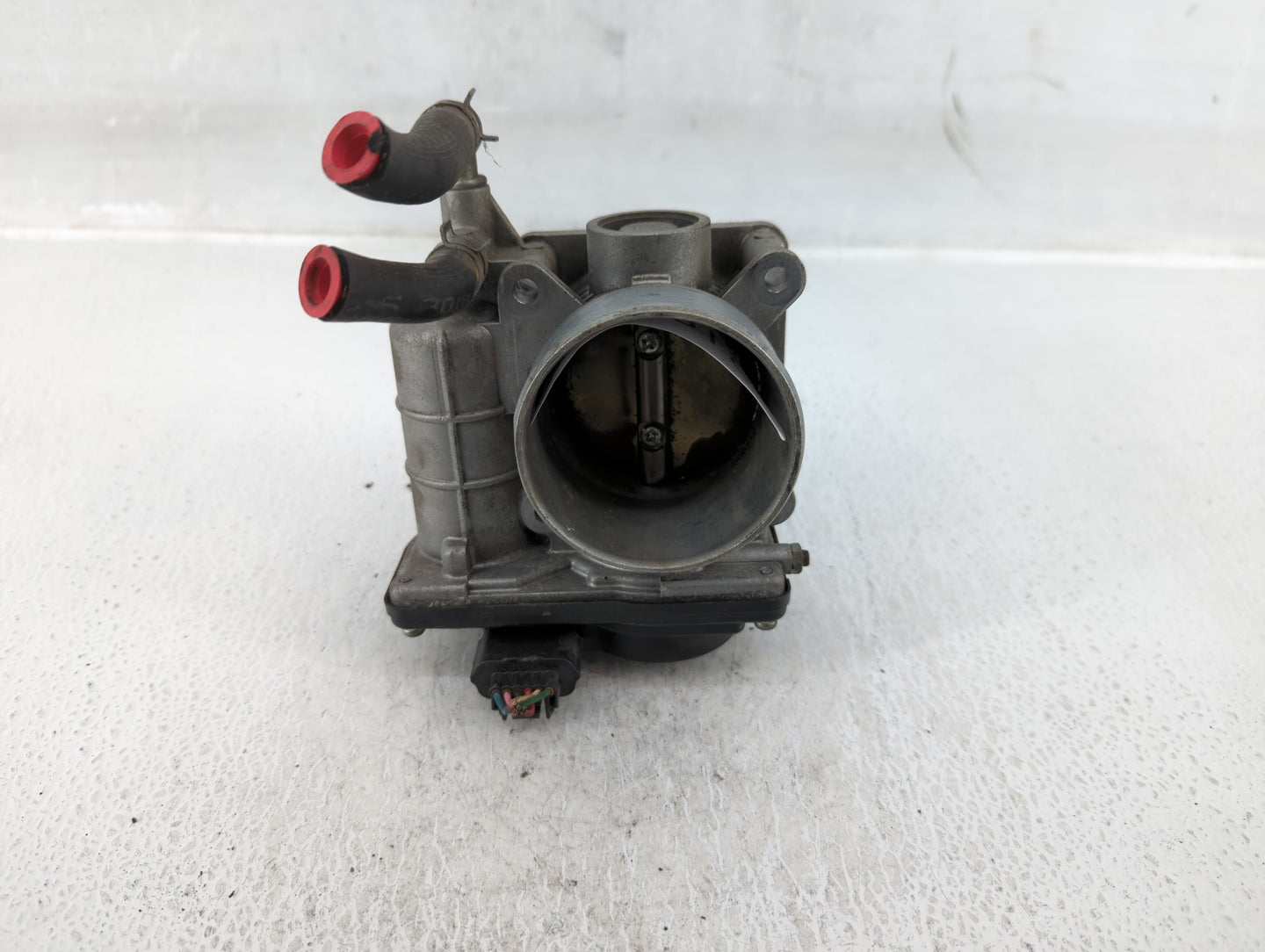 2007-2013 Nissan Altima Throttle Body P/N:RME60-15 Fits Fits 2007 2008 2009 2010 2011 2012 2013 OEM Used Auto Parts - Oemuse