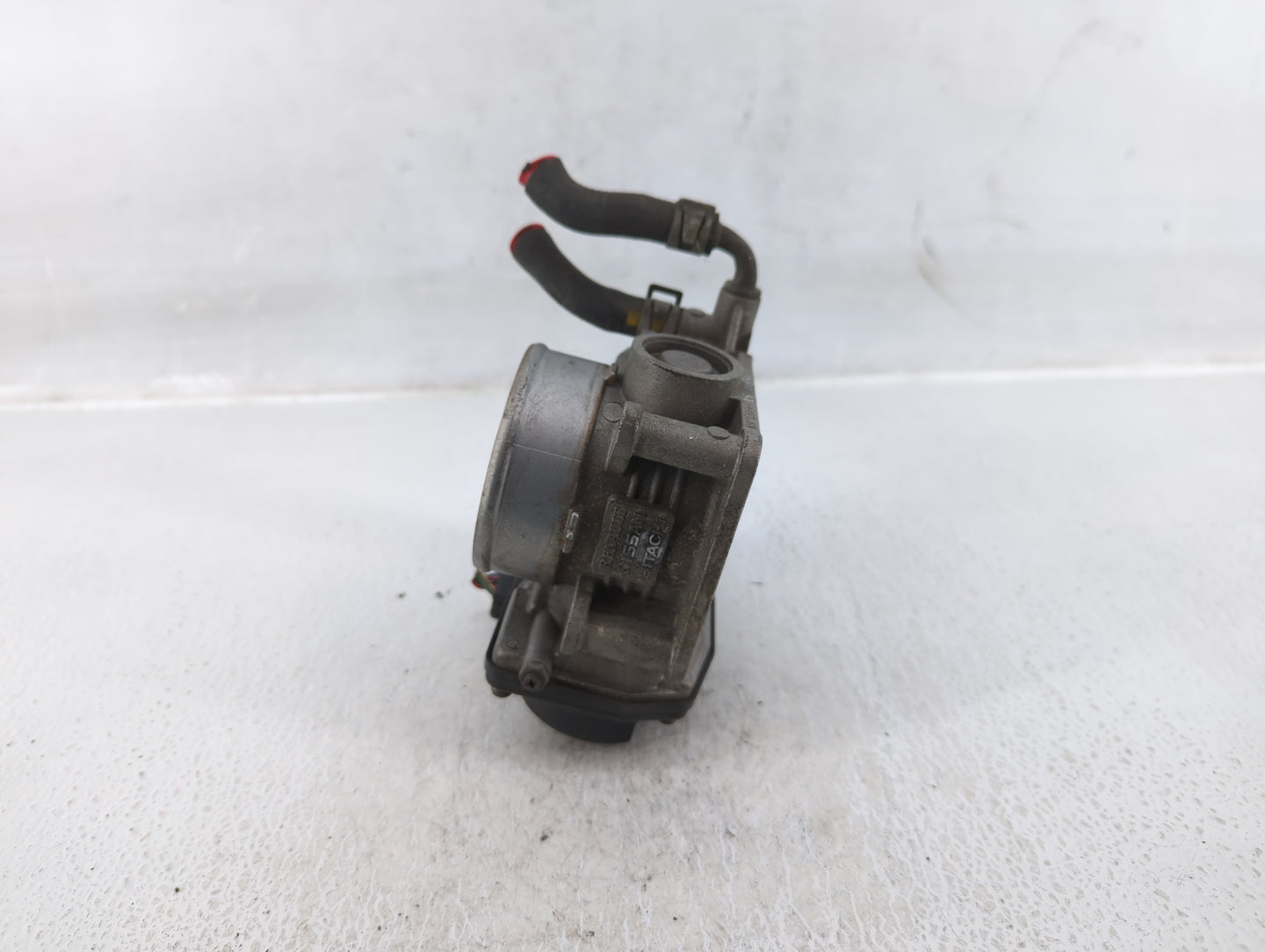 2007-2013 Nissan Altima Throttle Body P/N:RME60-15 Fits Fits 2007 2008 2009 2010 2011 2012 2013 OEM Used Auto Parts - Oemuse