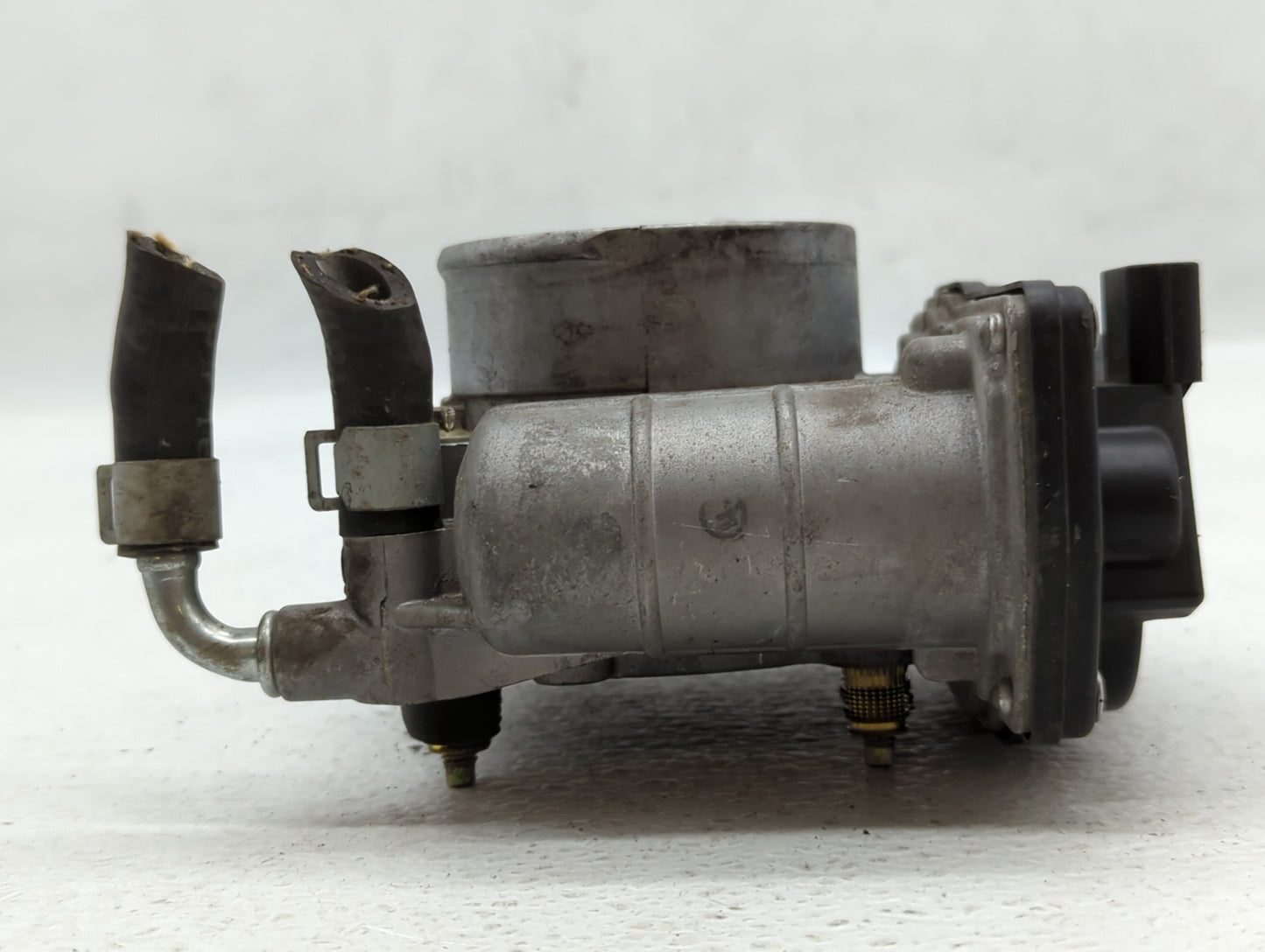 2007-2013 Nissan Altima Throttle Body Fits Fits 2007 2008 2009 2010 2011 2012 2013 OEM Used Auto Parts - Oemusedautoparts1.c