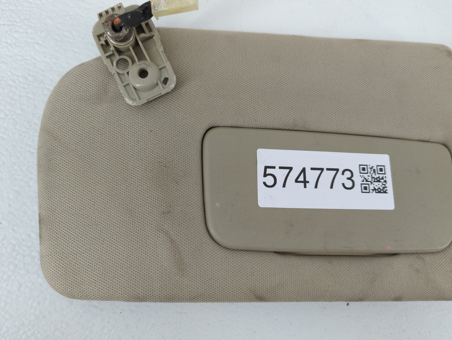 2007-2008 Nissan Altima Sun Visor Shade Replacement Passenger Right Mirror Fits Fits 2007 2008 OEM Used Auto Parts - Oemused