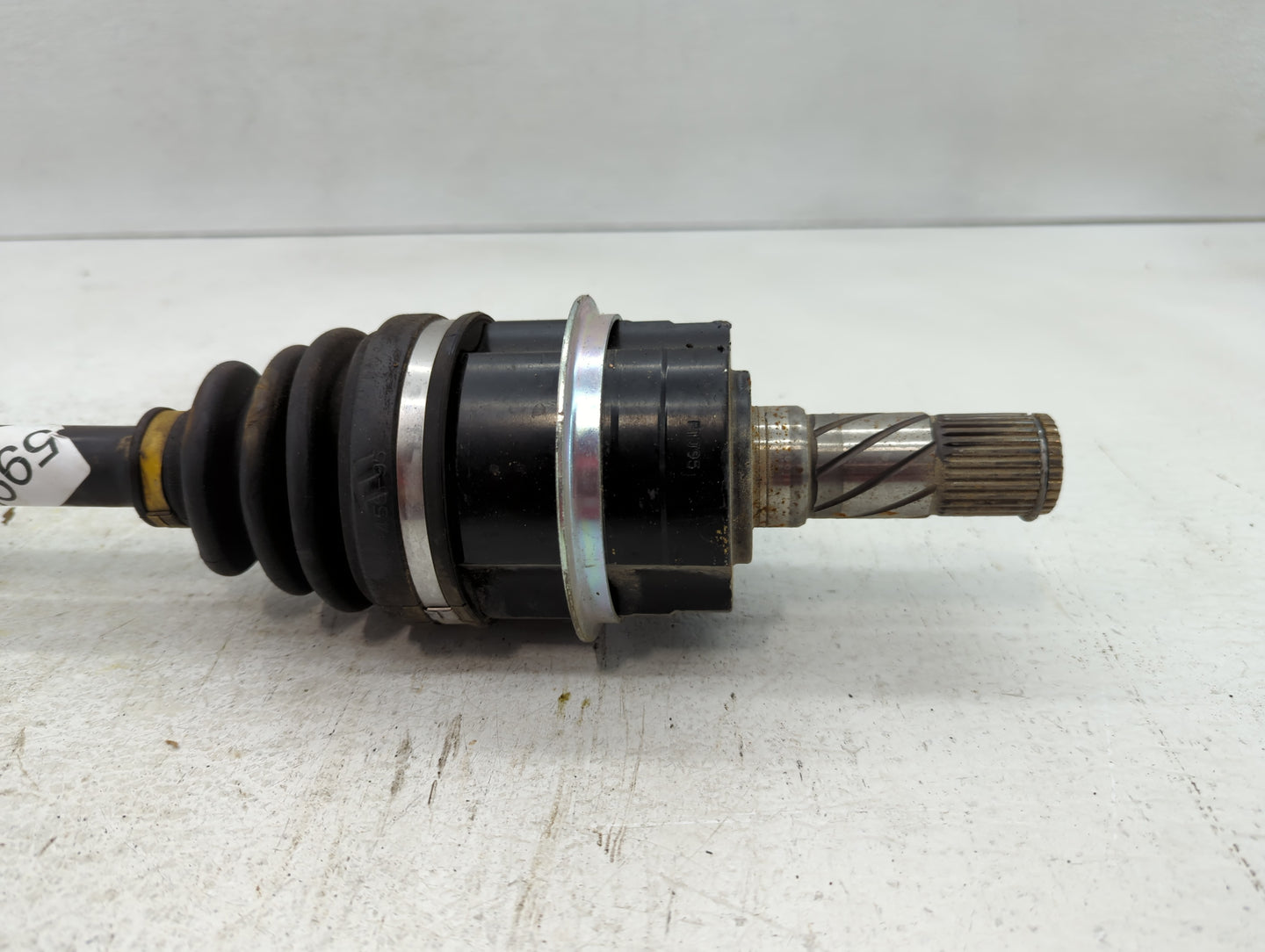 2007-2013 Nissan Altima Axle Shaft Front Driver Cv C/v - Oemusedautoparts1.com