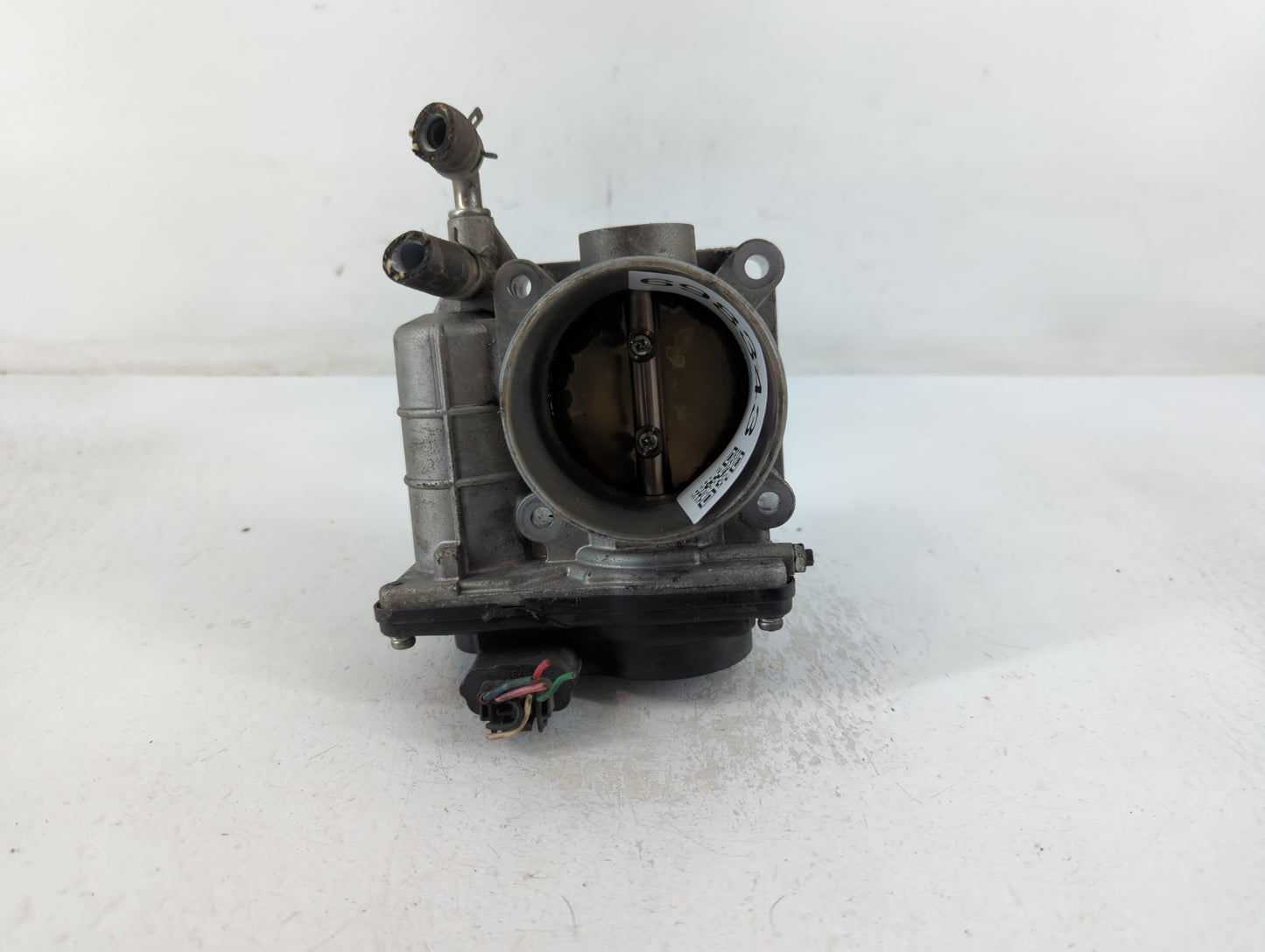 2007-2013 Nissan Altima Throttle Body P/N:G 8331 3 526-01 Fits Fits 2007 2008 2009 2010 2011 2012 2013 OEM Used Auto Parts -