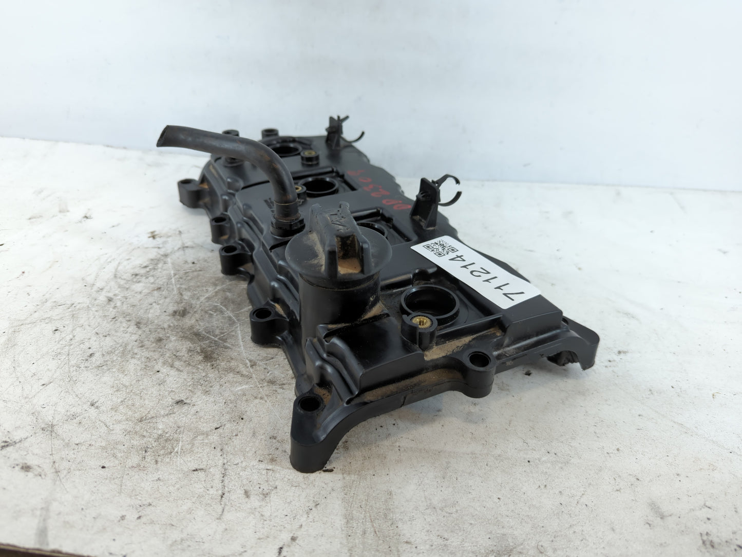 2008 Nissan Altima Driver Left Cylinder Head Valve Cover Fits OEM Used Auto Parts - Oemusedautoparts1.com