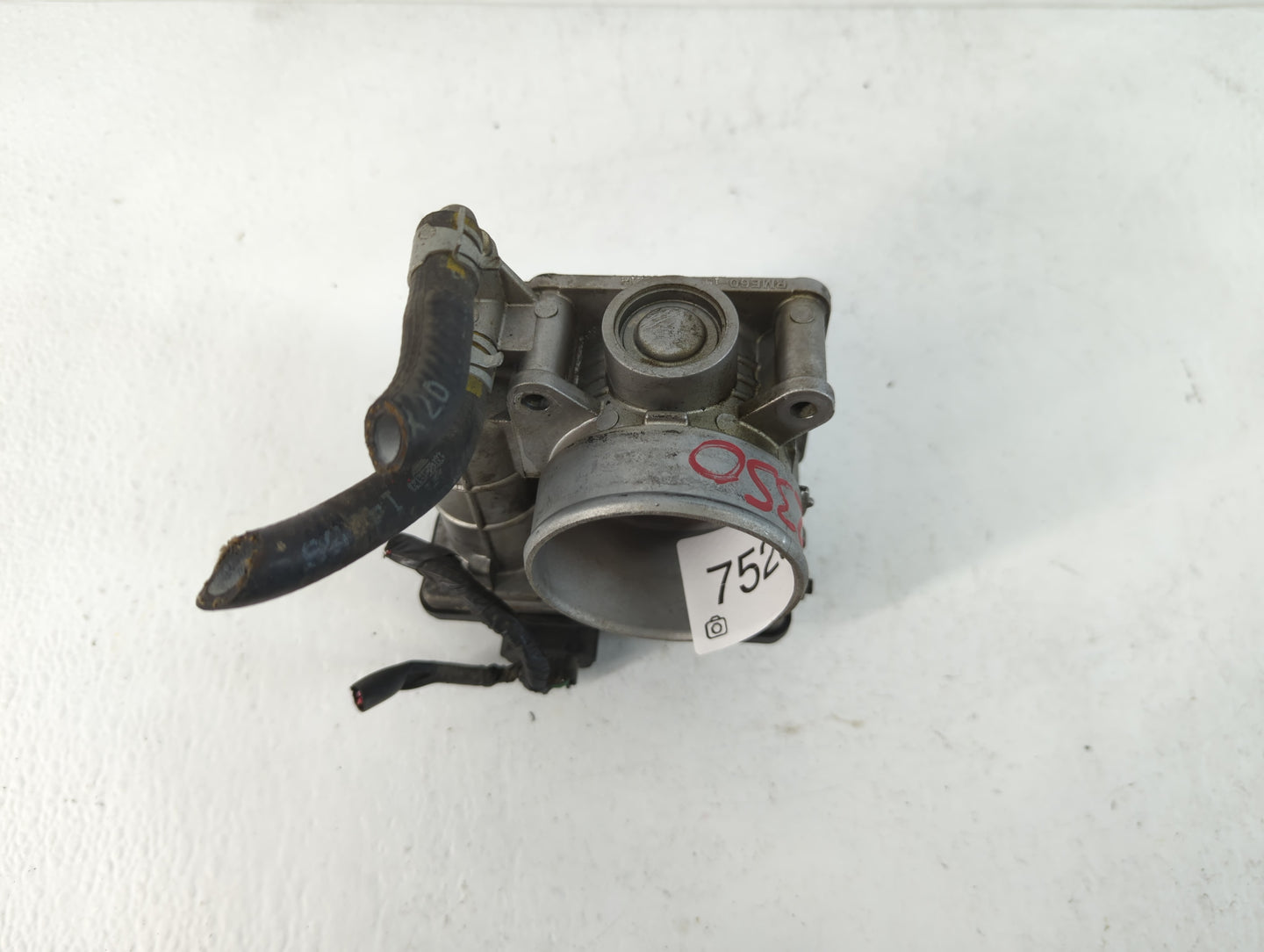 2007-2013 Nissan Altima Throttle Body P/N:7921H RME60-15 Fits Fits 2007 2008 2009 2010 2011 2012 2013 OEM Used Auto Parts - 