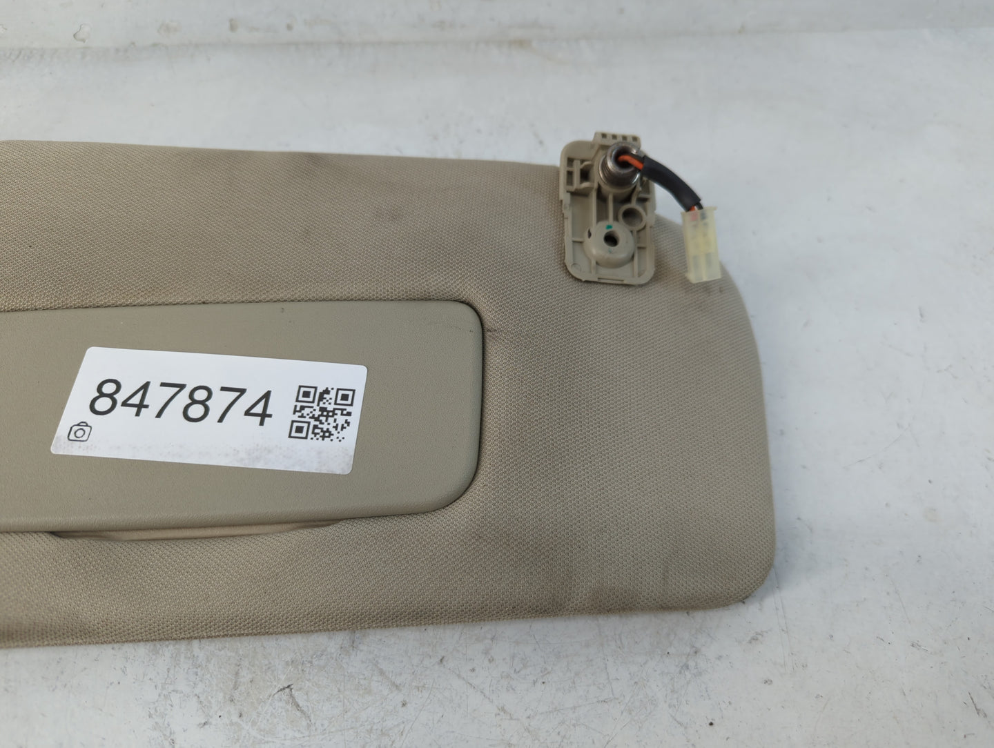2007-2008 Nissan Altima Sun Visor Shade Replacement Passenger Right Mirror Fits Fits 2007 2008 OEM Used Auto Parts - Oemused