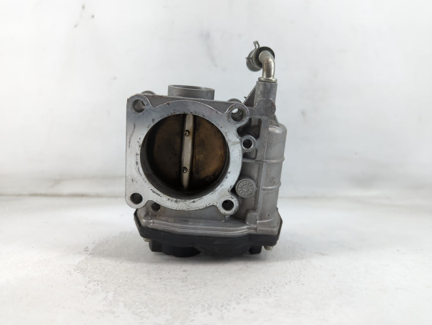 2007-2013 Nissan Altima Throttle Body P/N:526-01 Fits Fits 2007 2008 2009 2010 2011 2012 2013 OEM Used Auto Parts - Oemuseda