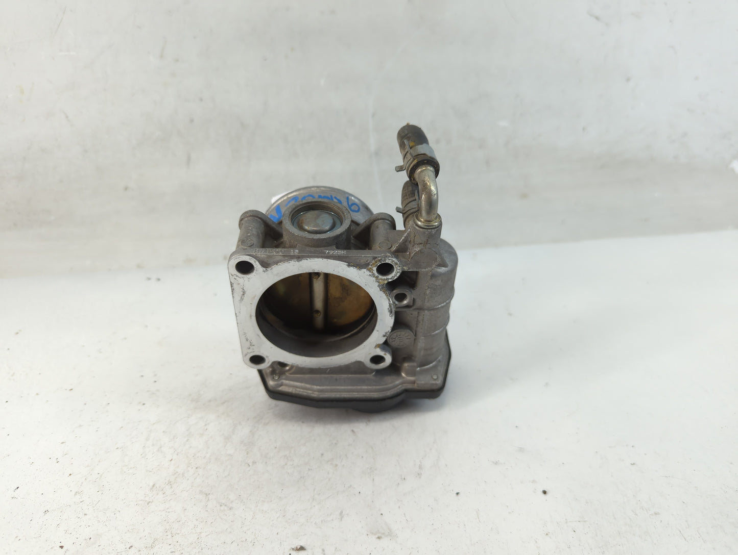 2007-2013 Nissan Altima Throttle Body P/N:RME60-15 Fits Fits 2007 2008 2009 2010 2011 2012 2013 OEM Used Auto Parts - Oemuse