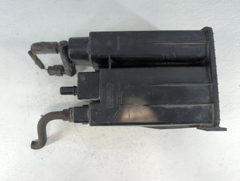 compare product 2008 Nissan Altima Fuel Vapor Charcoal Canister 916077