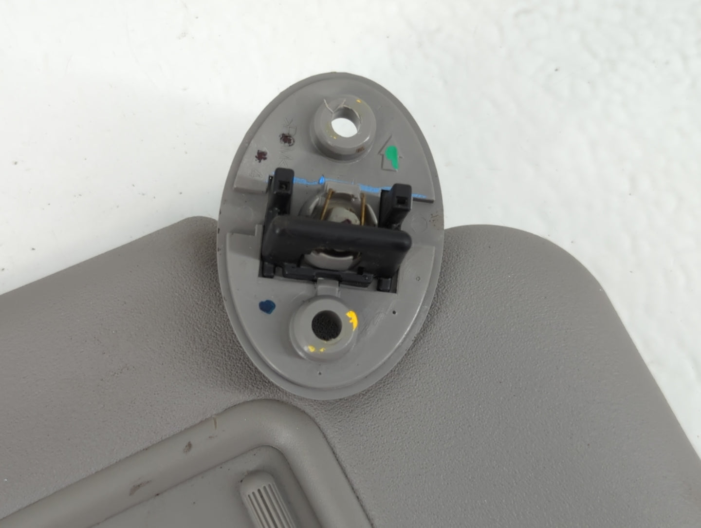 2008-2009 Nissan Altima Sun Visor Shade Replacement Passenger Right Mirror Fits Fits 2008 2009 OEM Used Auto Parts - Oemused