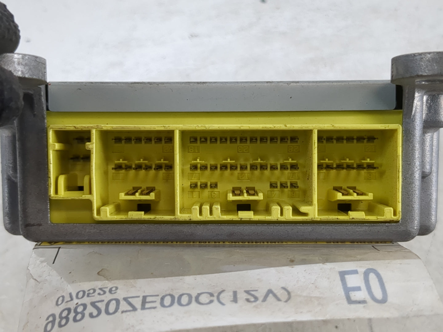 2008-2008 Nissan Armada Chassis Control Module Ccm Bcm Body Control - Oemusedautoparts1.com