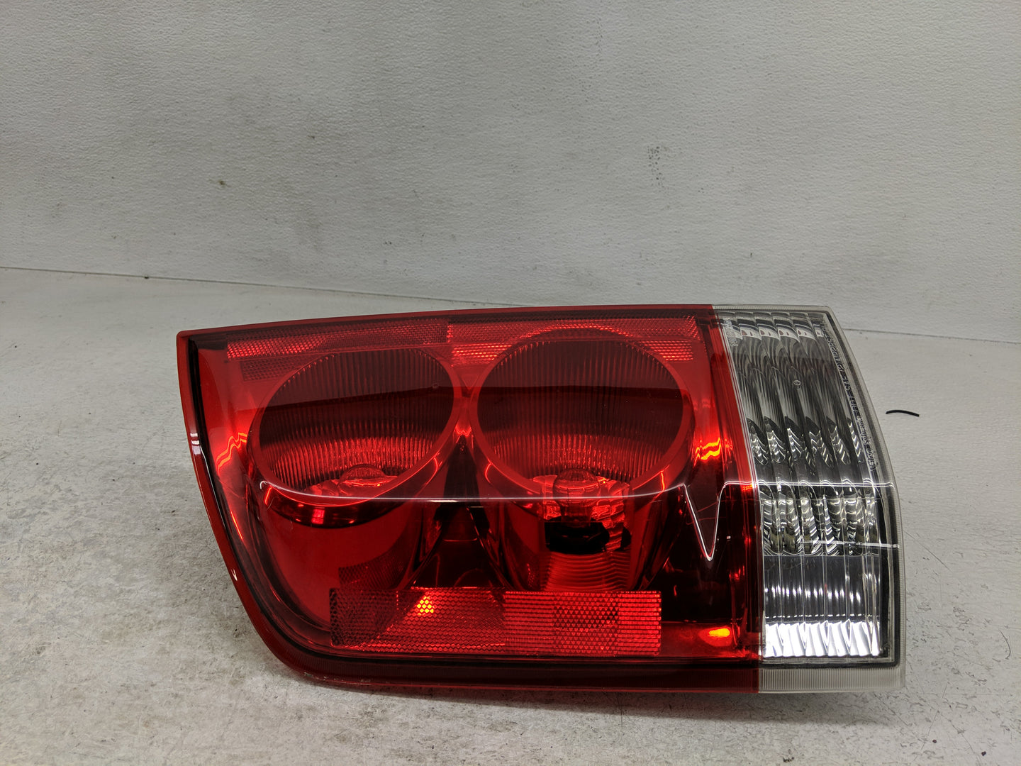 2005-2015 Nissan Armada Tail Light Assembly Driver Left OEM Fits Fits 2005 2006 2007 2008 2009 2010 2011 2012 2013 2014 2015