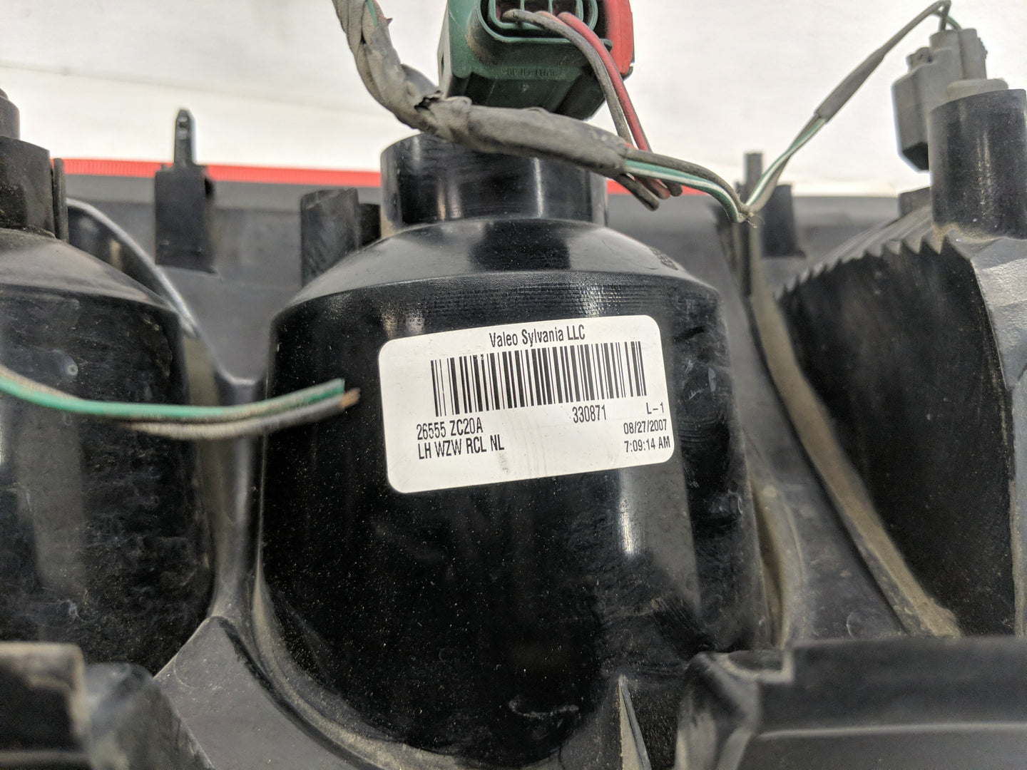 2005-2015 Nissan Armada Tail Light Assembly Driver Left OEM Fits Fits 2005 2006 2007 2008 2009 2010 2011 2012 2013 2014 2015