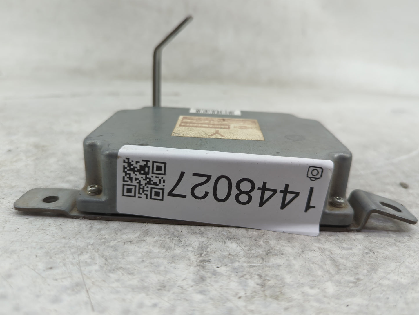 2005-2008 Nissan Armada Transfer Case Control Module - Oemusedautoparts1.com