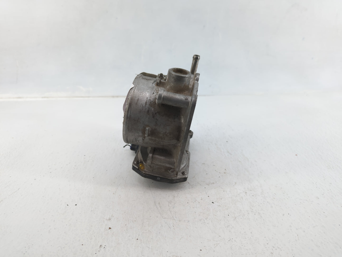 2005-2012 Nissan Armada Throttle Body P/N:16119 7S000 Fits Fits 2004 2005 2006 2007 2008 2009 2010 2011 2012 2013 2014 OEM U