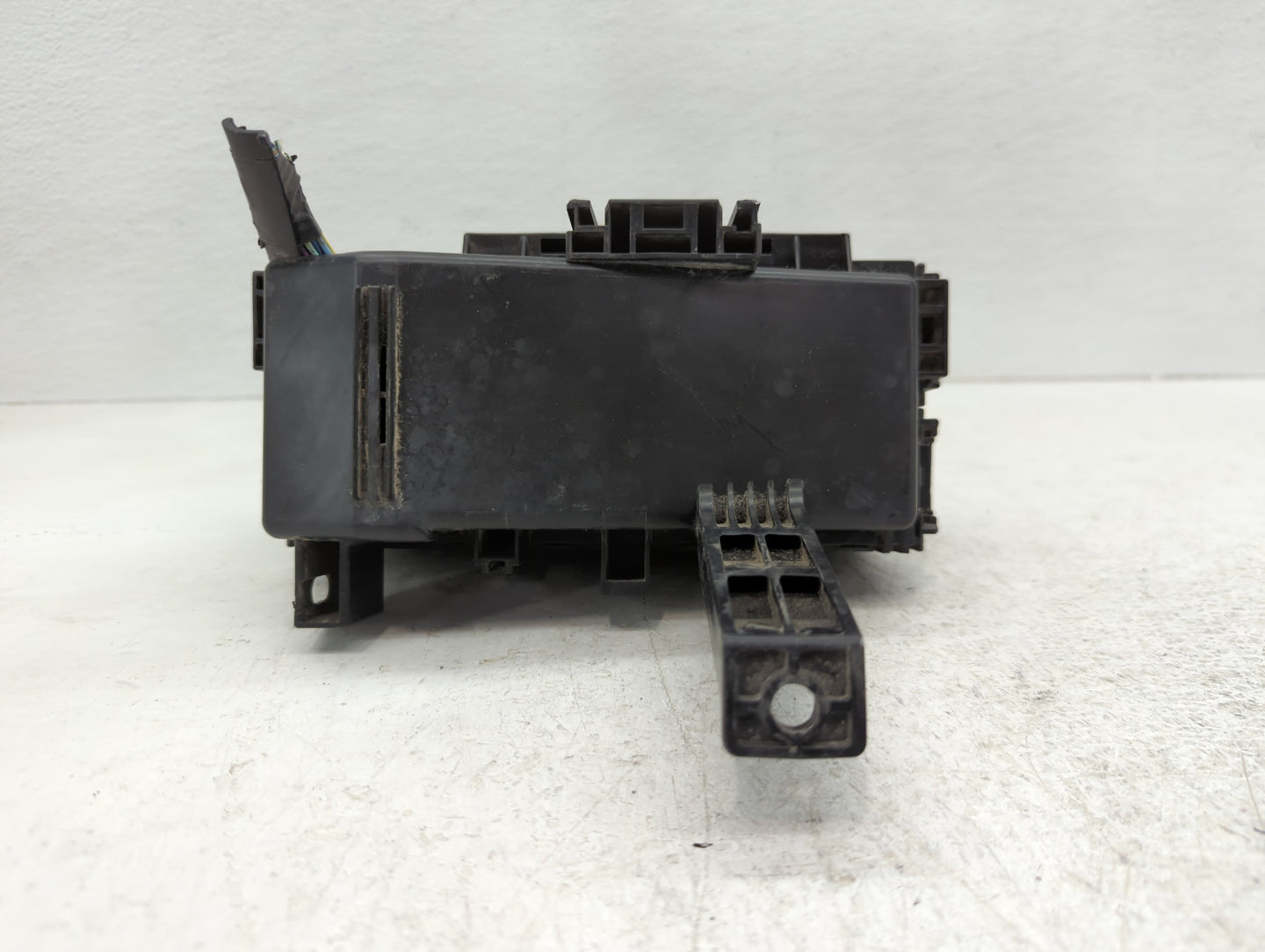 2007-2008 Nissan Frontier Fusebox Fuse Box Panel Relay Module P/N:24382 Fits Fits 2007 2008 OEM Used Auto Parts - Oemusedaut
