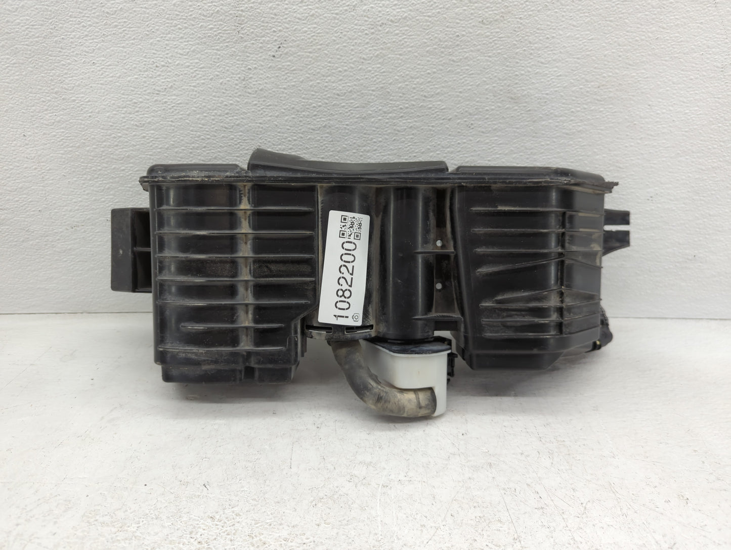 2008 Nissan Frontier Fuel Vapor Charcoal Canister 1082200 - Oemusedautoparts1.com