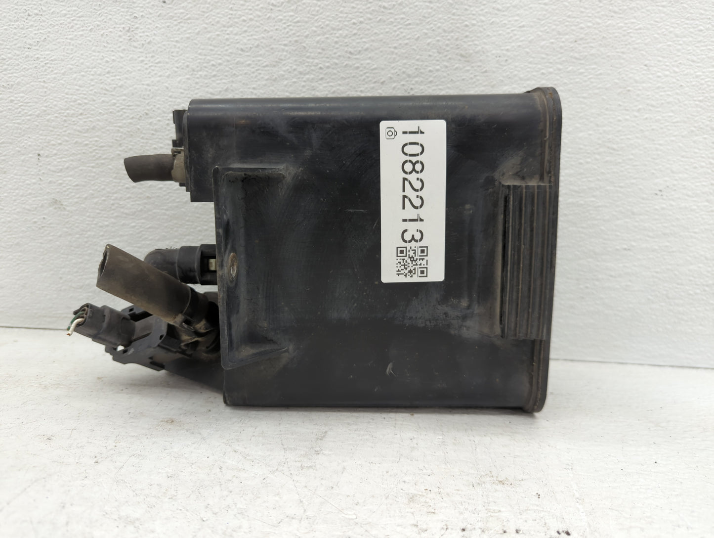 2008 Nissan Frontier Fuel Vapor Charcoal Canister 1082213 - Oemusedautoparts1.com