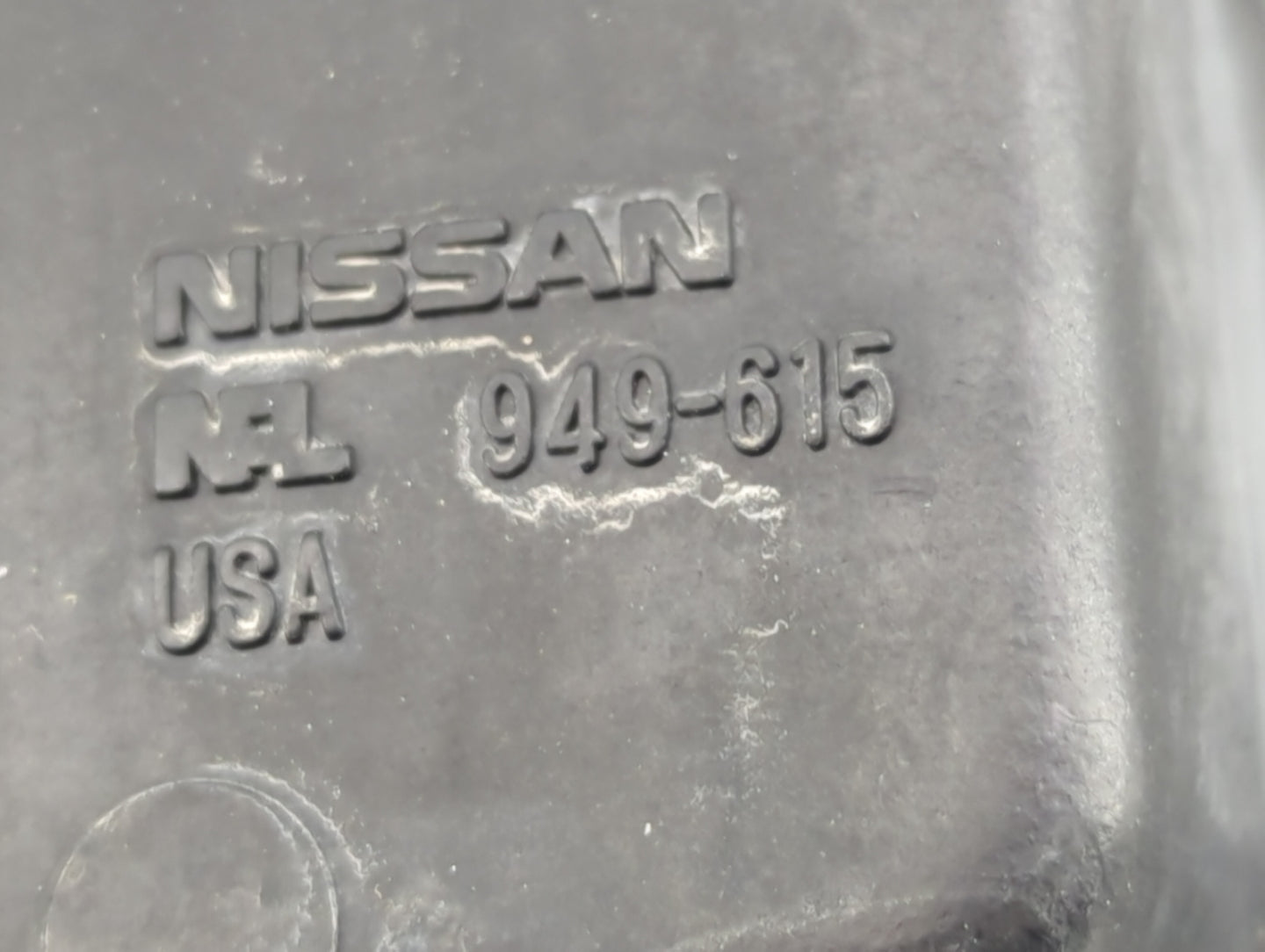 2005-2008 Nissan Frontier Passenger Right Oem Head Light Headlight Lamp - Oemusedautoparts1.com