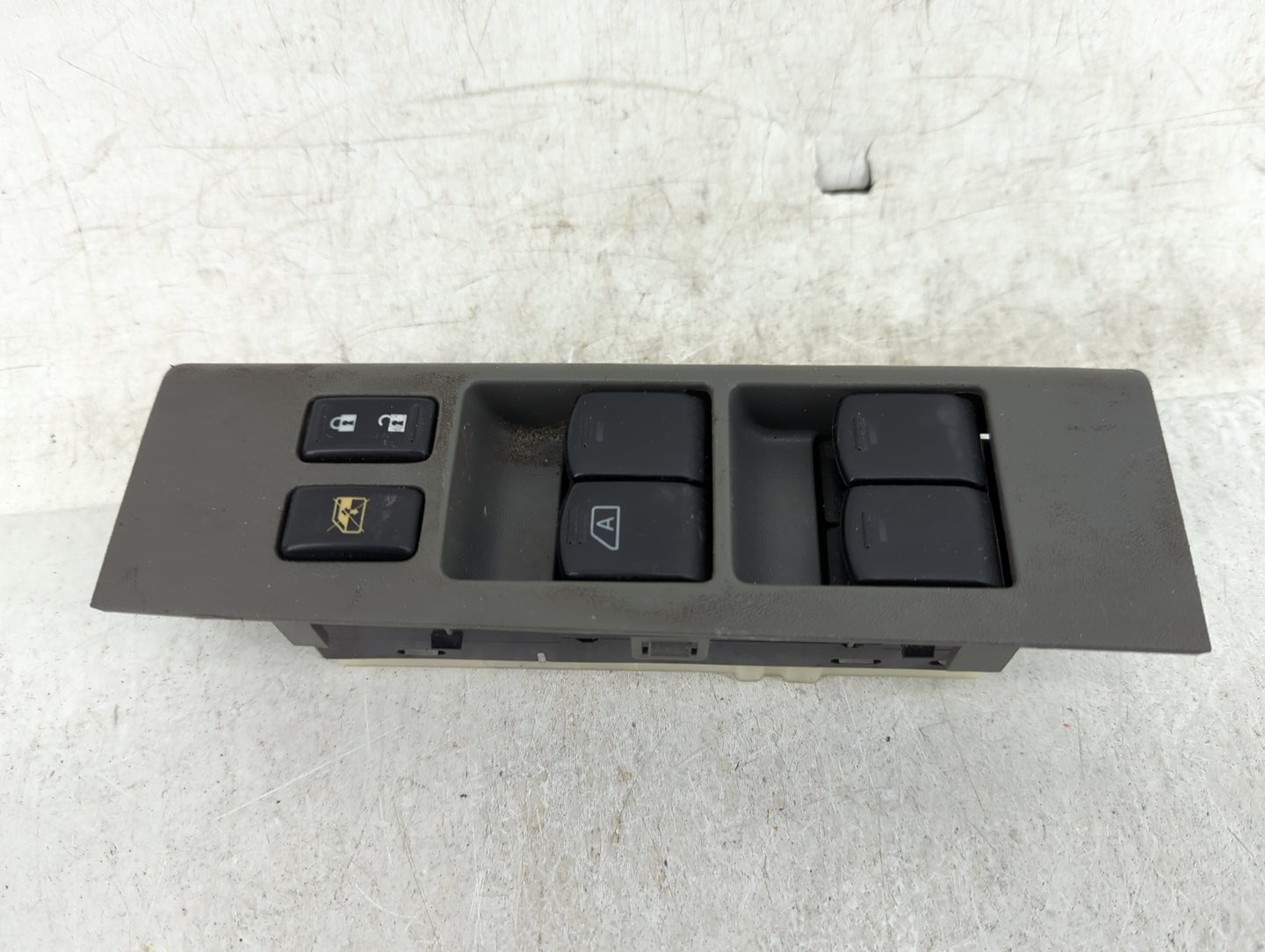 2007-2021 Nissan Frontier Master Power Window Switch Replacement Driver Side Left P/N:25401 ZP70A Fits OEM Used Auto Parts -