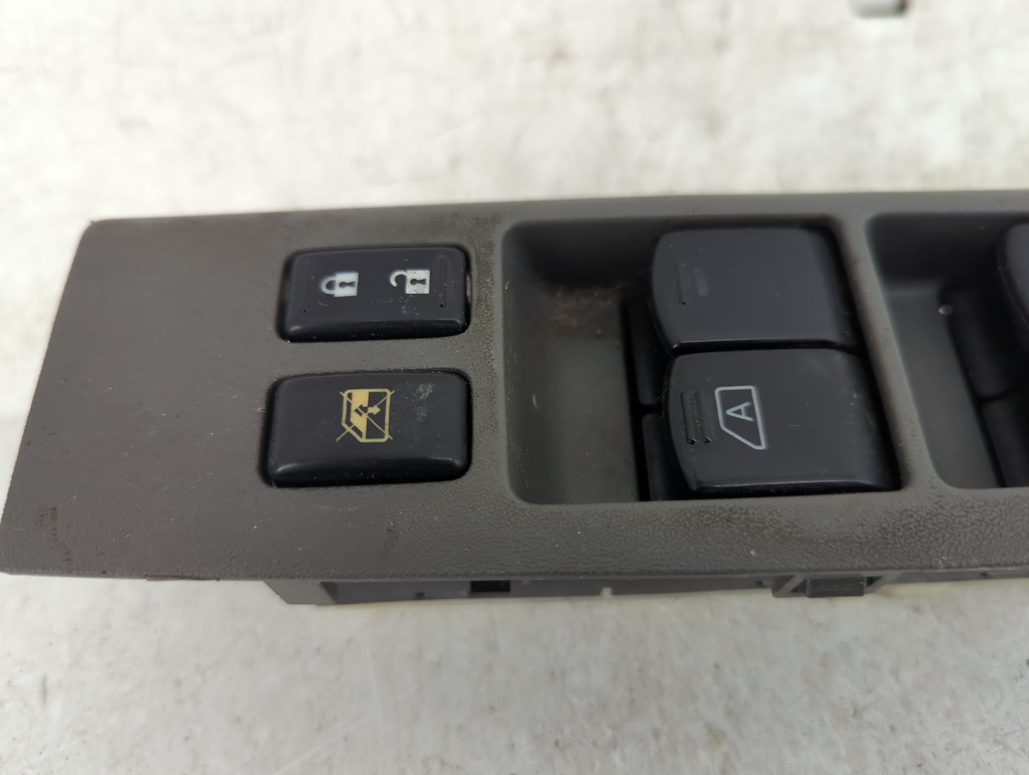 2007-2021 Nissan Frontier Master Power Window Switch Replacement Driver Side Left P/N:25401 ZP70A Fits OEM Used Auto Parts -