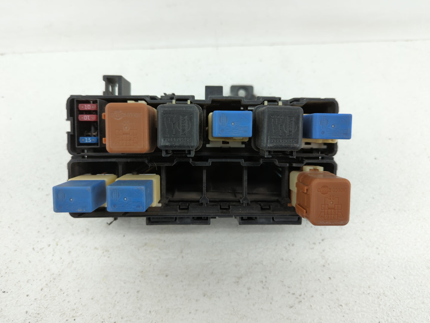2007-2008 Nissan Frontier Fusebox Fuse Box Panel Relay Module P/N:ZP00B 284B6ZE00C Fits Fits 2007 2008 OEM Used Auto Parts -