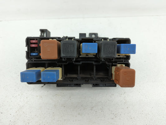 2007-2008 Nissan Frontier Fusebox Fuse Box Panel Relay Module P/N:ZP00B 284B6ZE00C Fits Fits 2007 2008 OEM Used Auto Parts
