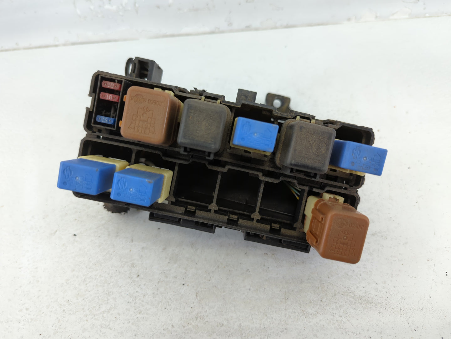 2007-2008 Nissan Frontier Fusebox Fuse Box Panel Relay Module P/N:24382 ZP00B Fits Fits 2007 2008 OEM Used Auto Parts - Oemu
