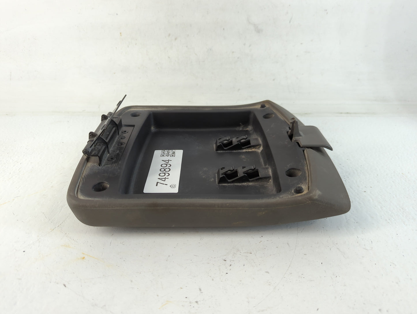 2008 Nissan Frontier Center Console Armrest Cover Lid Fits OEM Used Auto Parts - Oemusedautoparts1.com