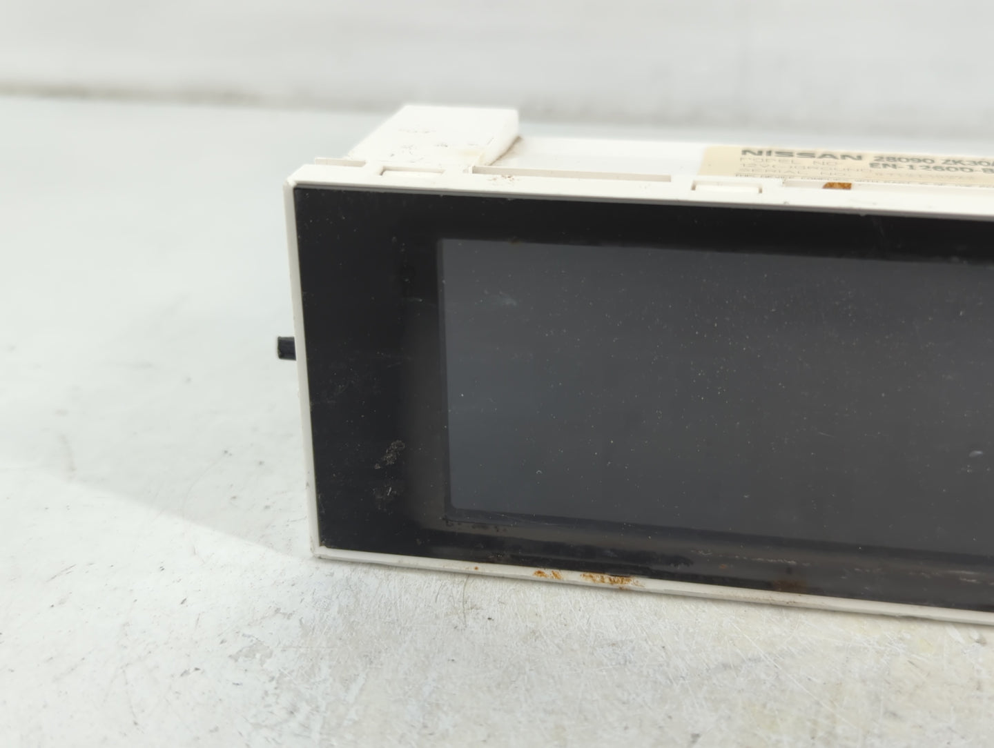 2007-2008 Nissan Maxima Information Display Screen - Oemusedautoparts1.com