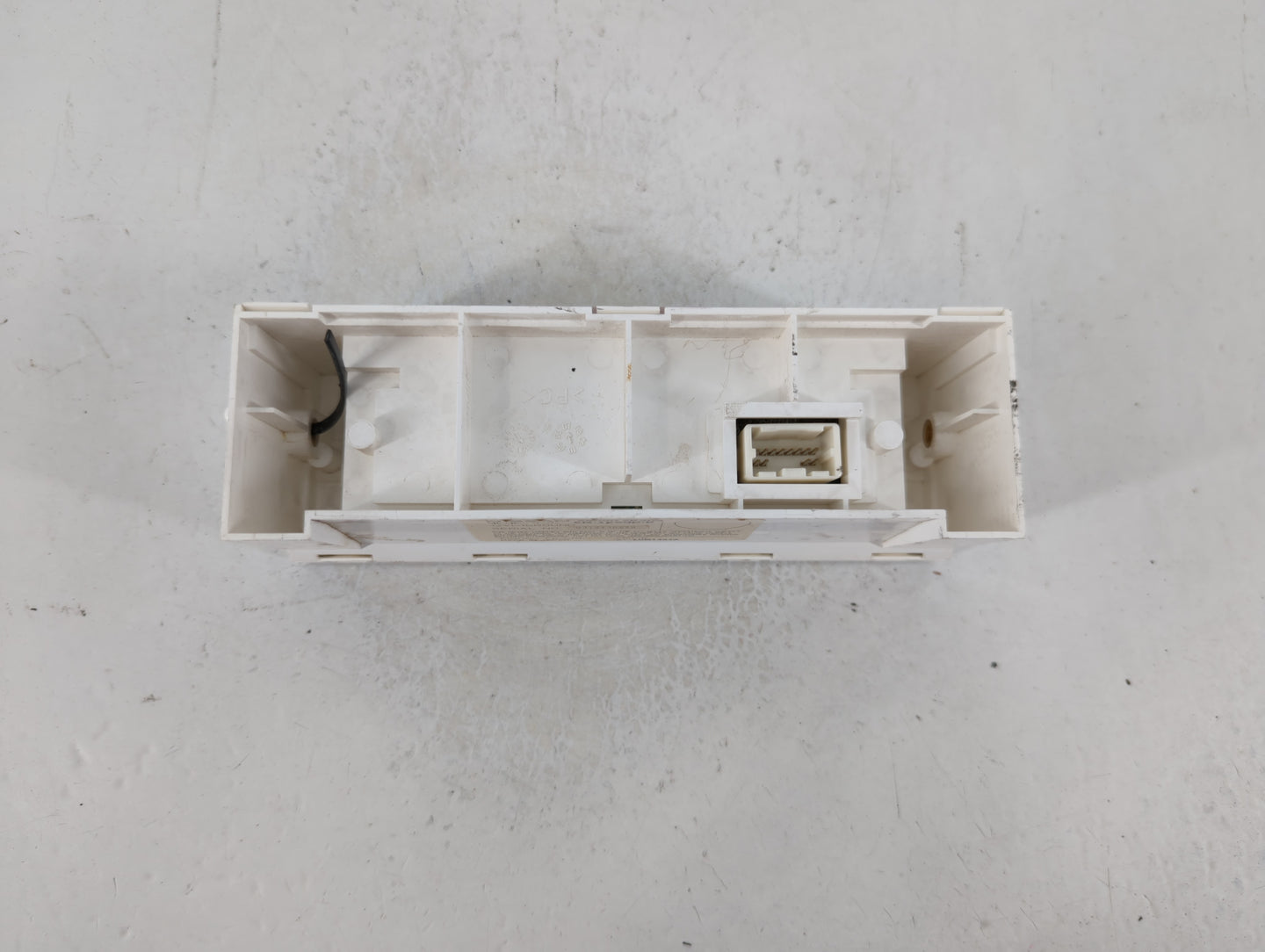 2007-2008 Nissan Maxima Information Display Screen - Oemusedautoparts1.com