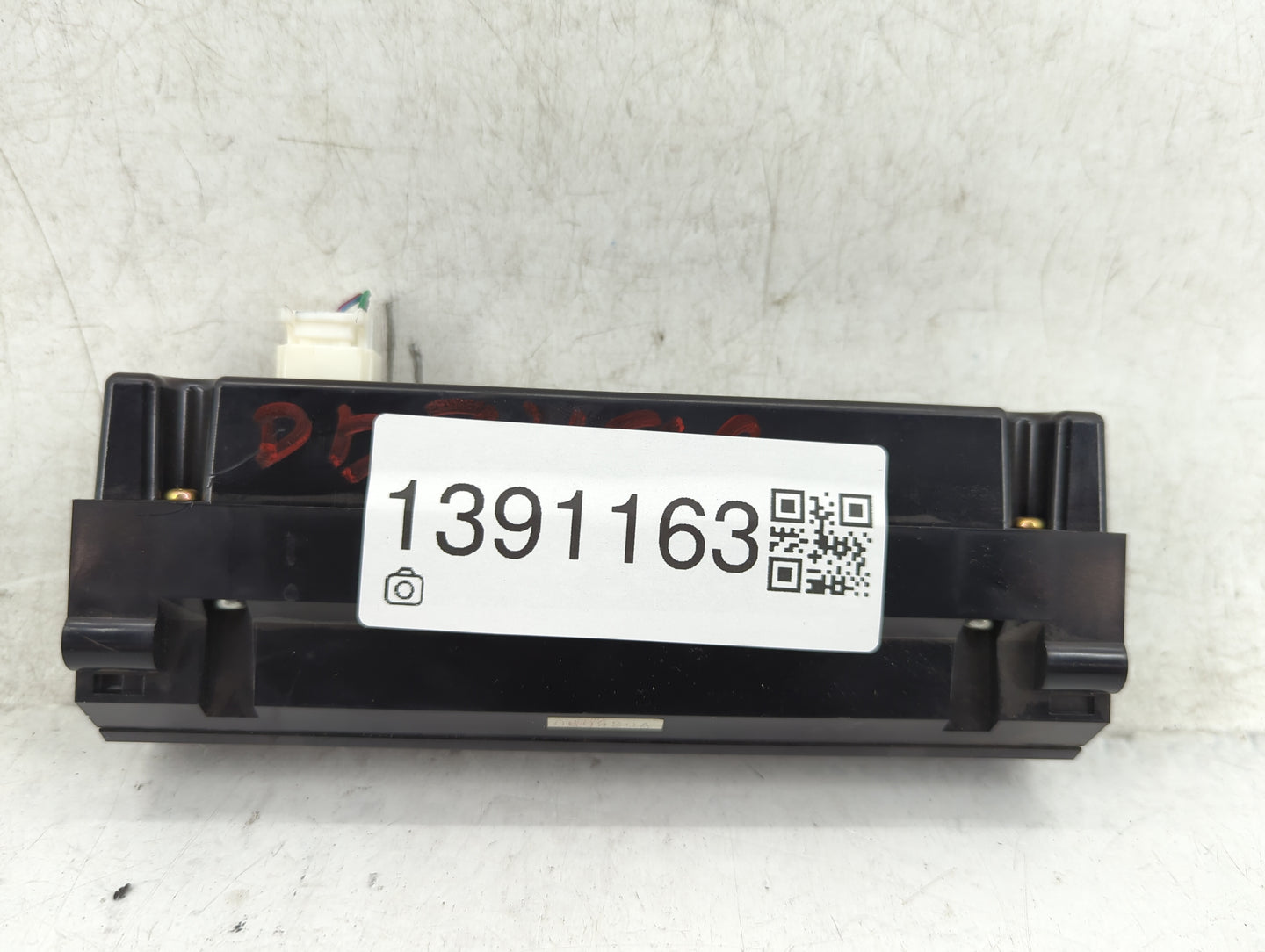 2007-2008 Nissan Maxima Radio Control Panel 1391163 - Oemusedautoparts1.com
