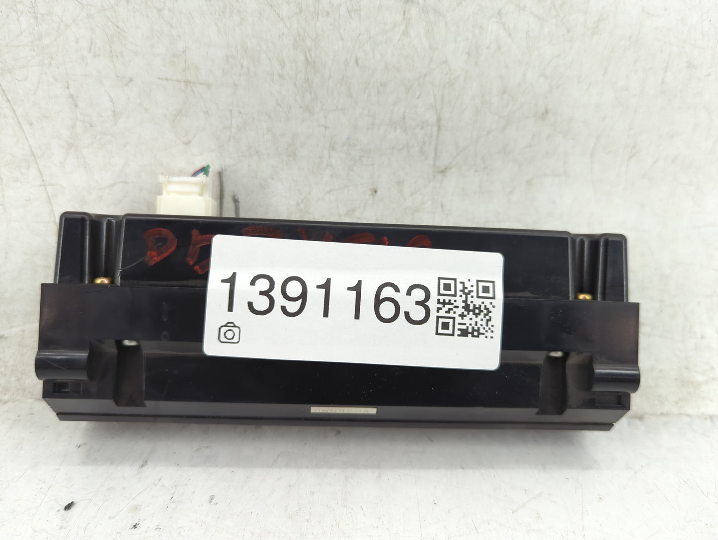 2007-2008 Nissan Maxima Radio Control Panel 1391163 - Oemusedautoparts1.com