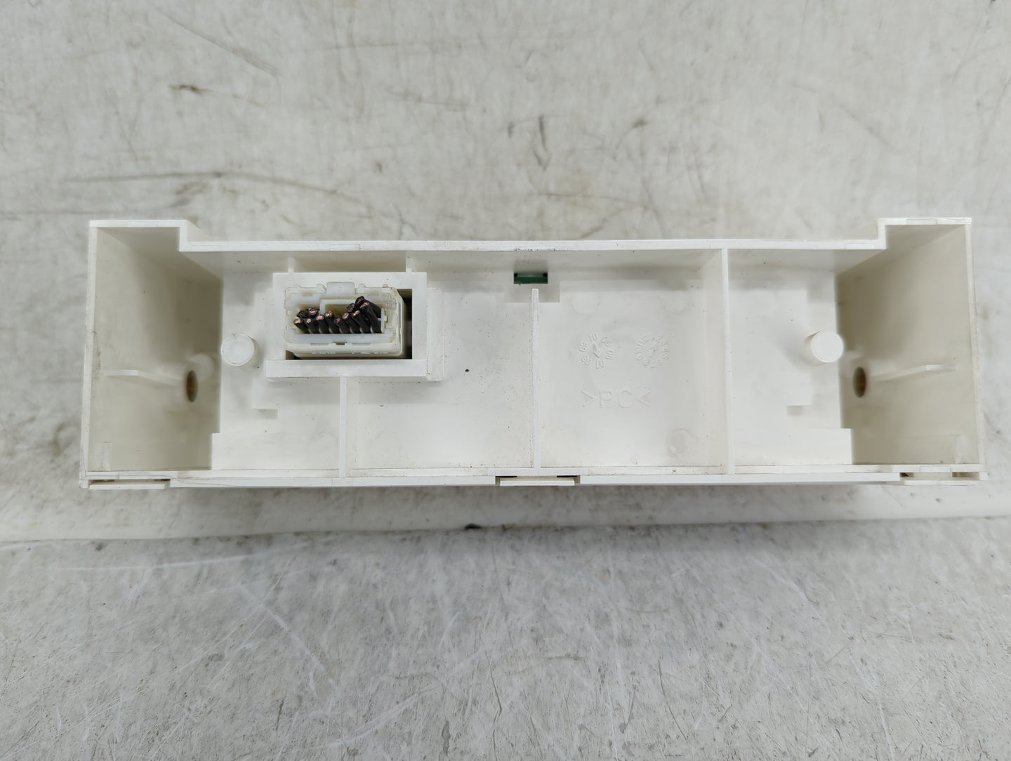2007-2008 Nissan Maxima Information Display Screen - Oemusedautoparts1.com