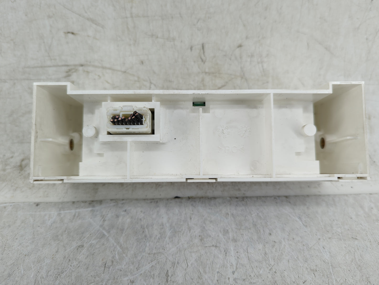 2007-2008 Nissan Maxima Information Display Screen - Oemusedautoparts1.com