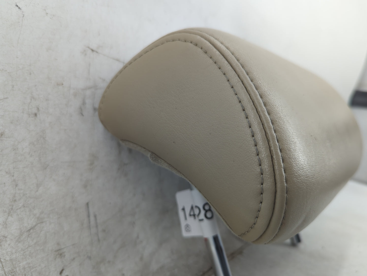 2007-2008 Nissan Maxima Headrest Head Rest Front Driver Passenger Seat Fits Fits 2007 2008 OEM Used Auto Parts - Oemusedauto